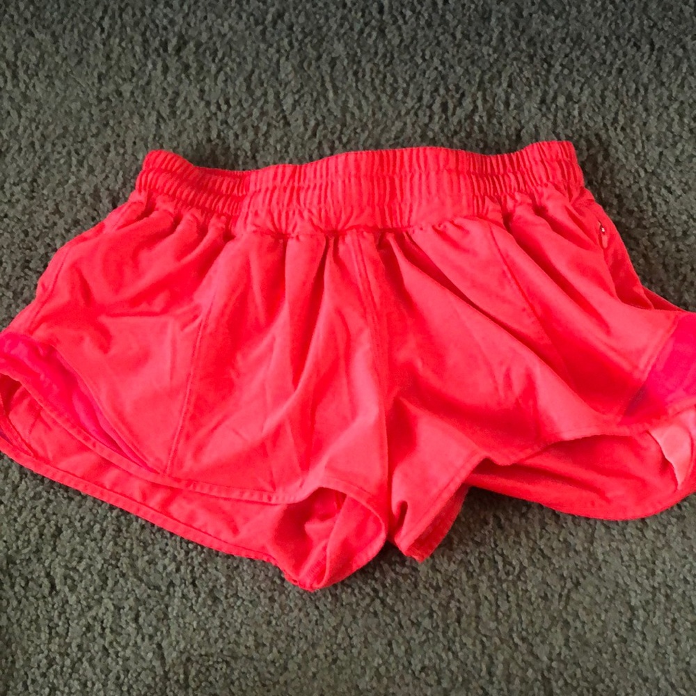 Lululemon hotty hot neon pink shorts